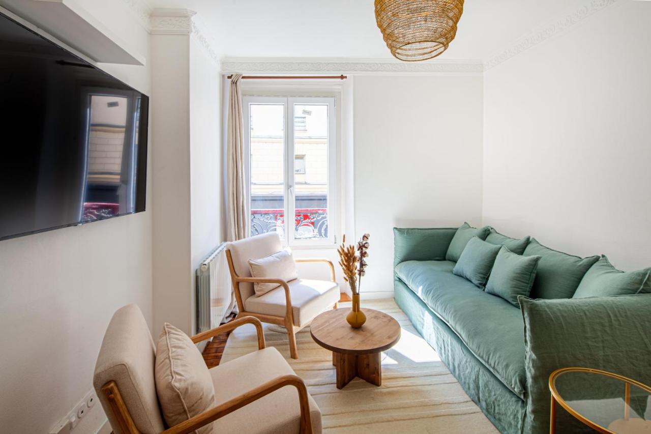 파리 Eiffel Tower Rue Cler 아파트 외부 사진